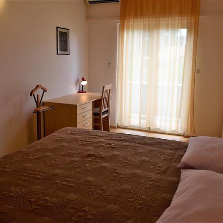 Sunnyy Beacch Apartments Banjol Phòng bức ảnh