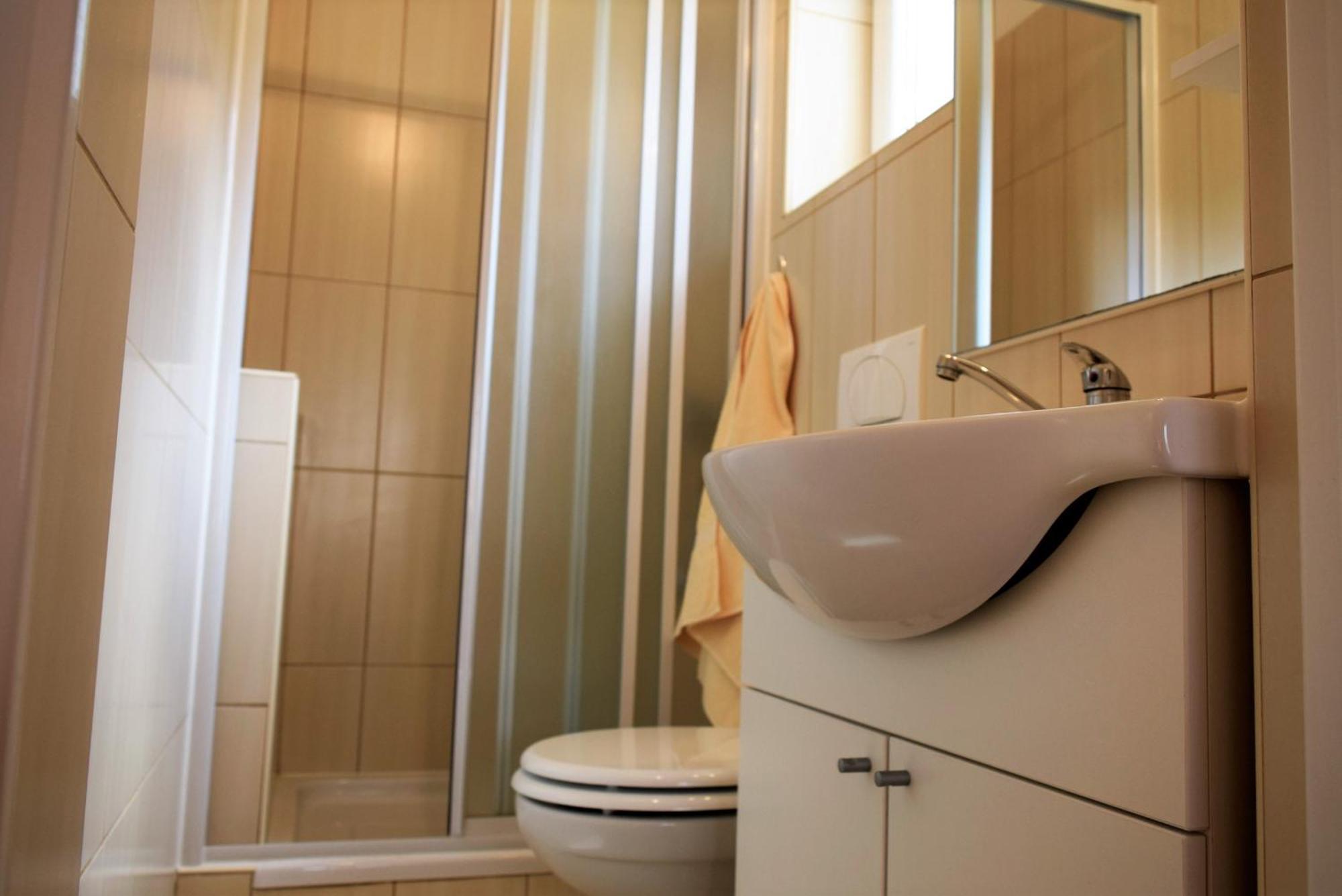 Sunnyy Beacch Apartments Banjol Phòng bức ảnh