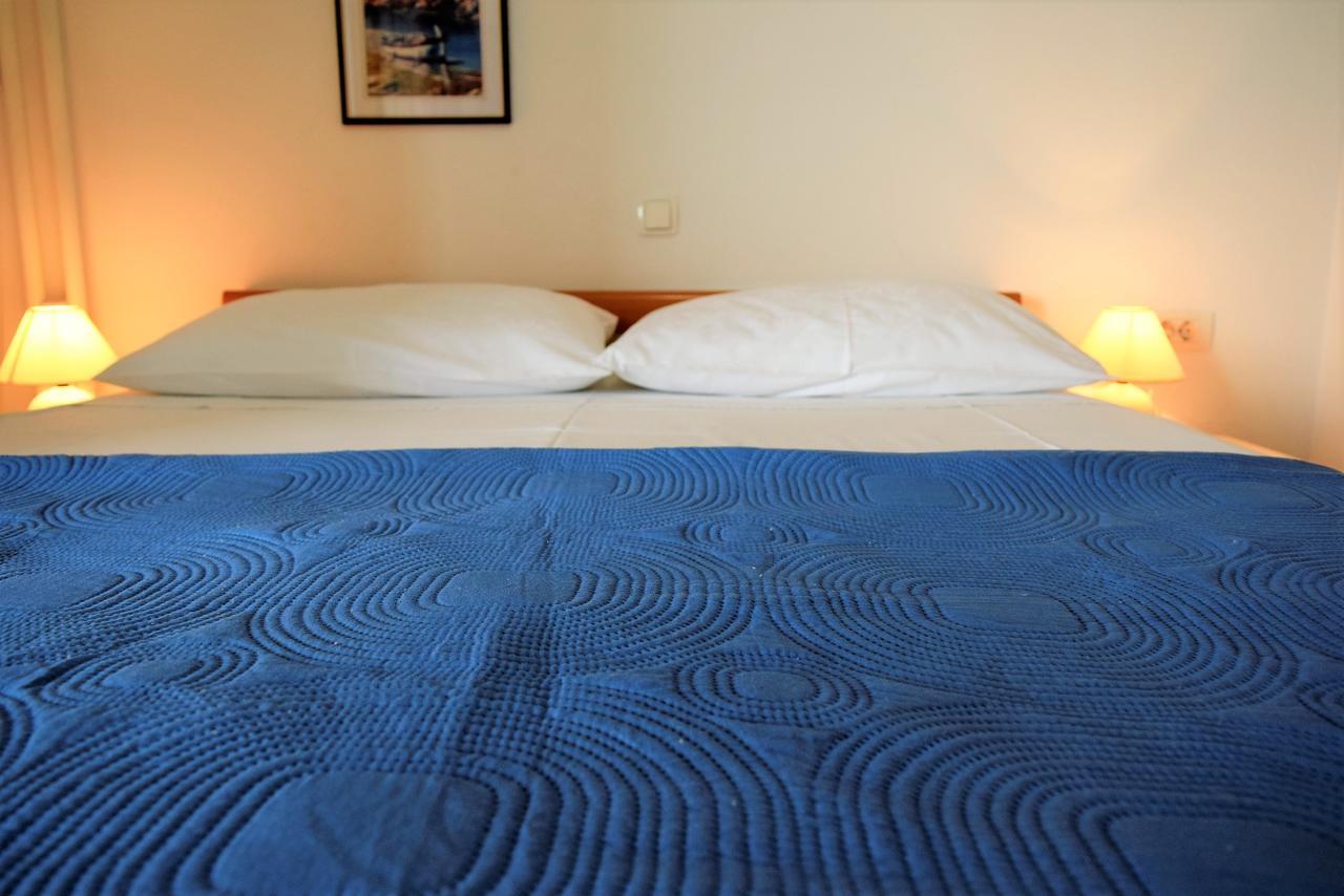 Sunnyy Beacch Apartments Banjol Ngoại thất bức ảnh