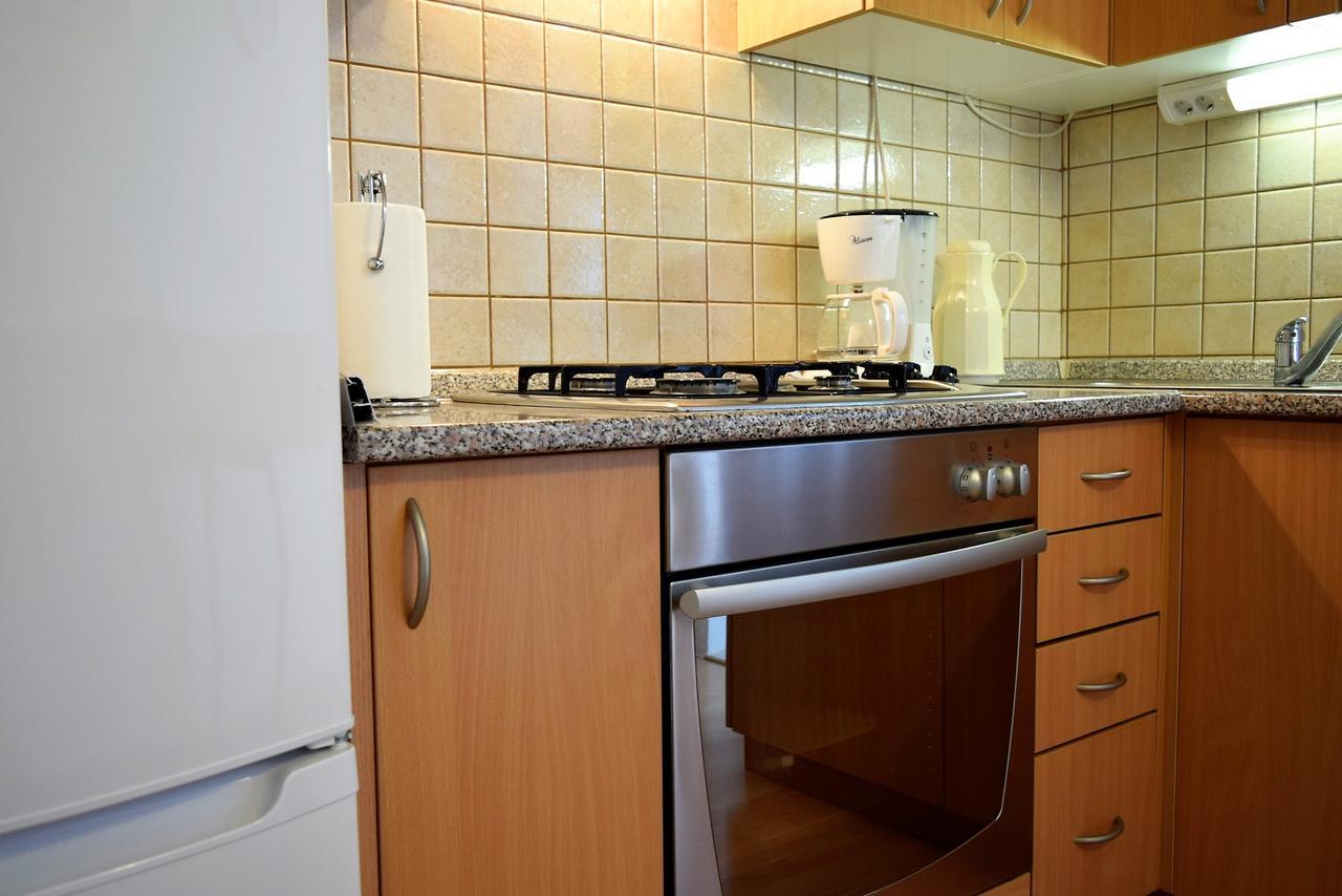 Sunnyy Beacch Apartments Banjol Ngoại thất bức ảnh