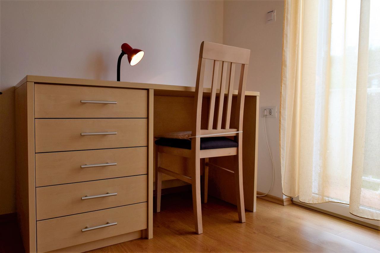 Sunnyy Beacch Apartments Banjol Ngoại thất bức ảnh